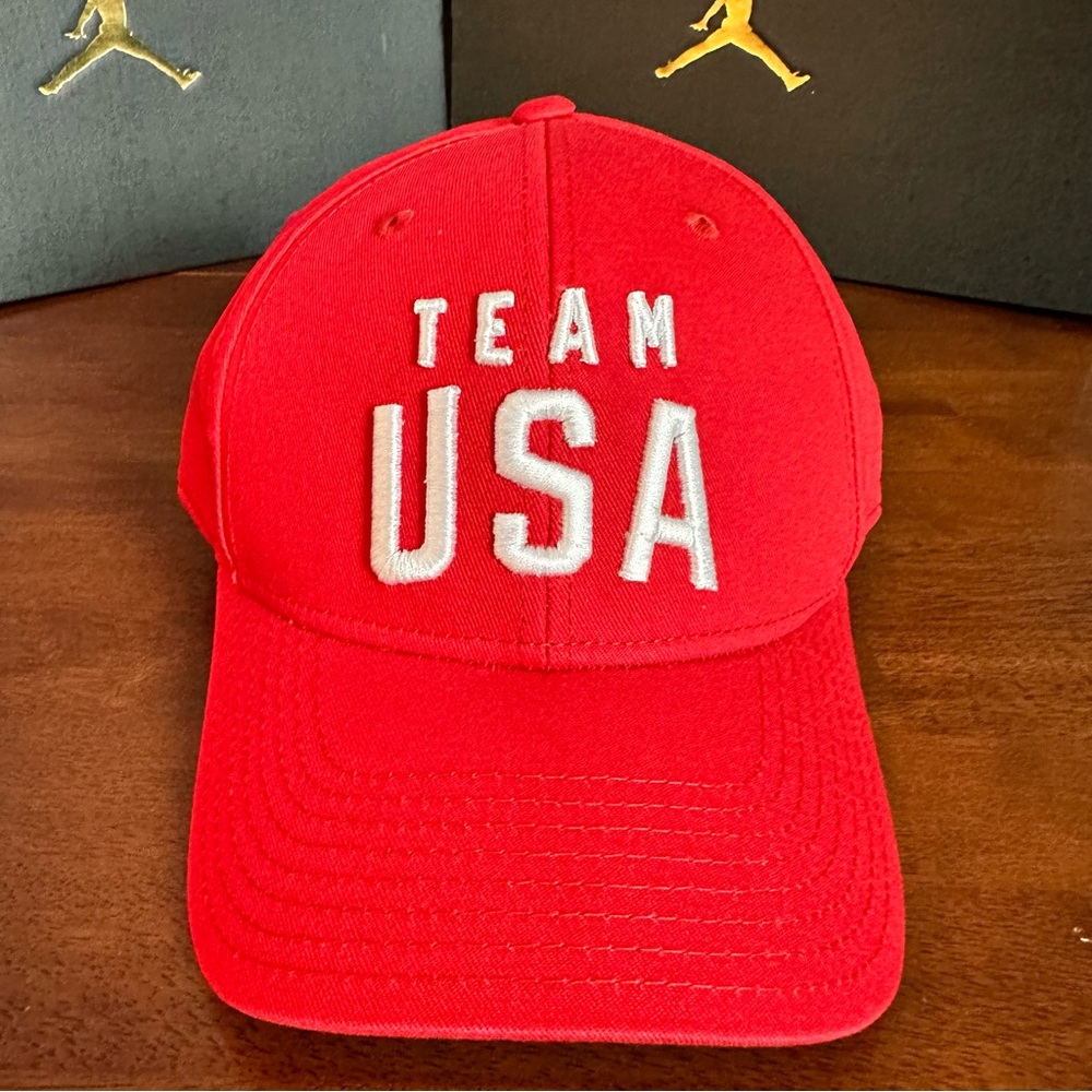 Team USA New Logo Solid Structured Adjustable Snapback Hat Red Men’s